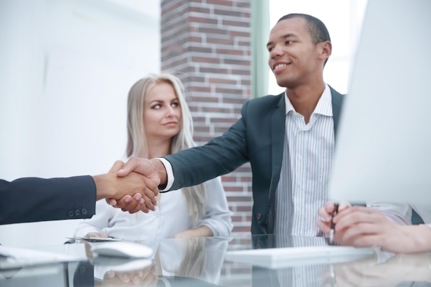 財務分析サービス